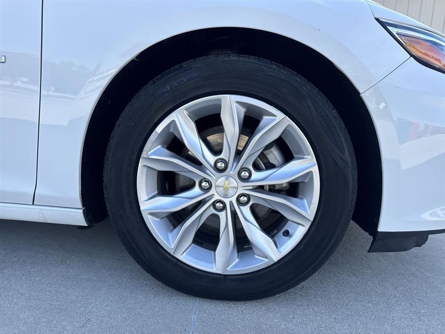 used 2019 Chevrolet Malibu car, priced at $14,316