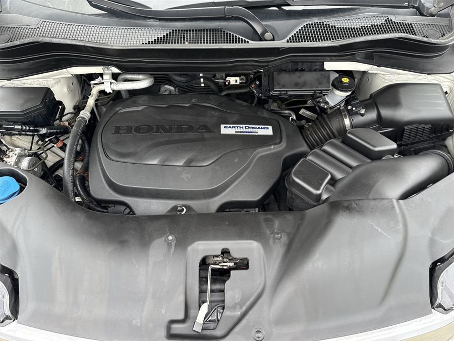 used 2018 Honda Pilot car, priced at $16,500