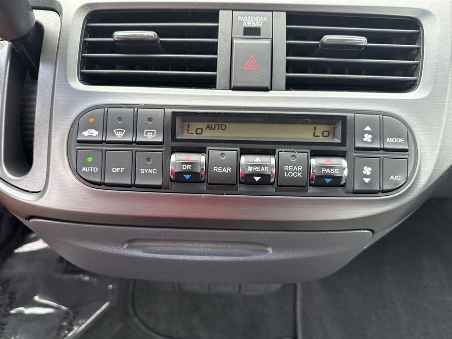 used 2006 Honda Odyssey car, priced at $8,400