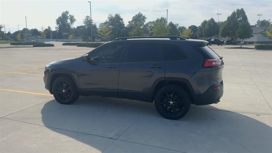 used 2014 Jeep Cherokee car, priced at $9,988