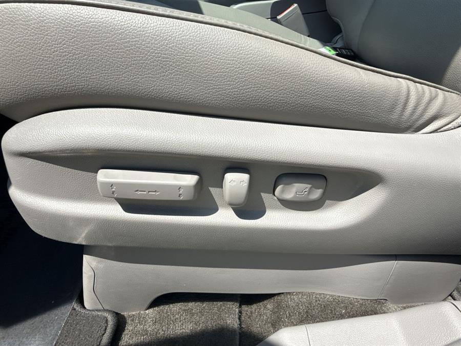 used 2015 Honda Odyssey car, priced at $11,999
