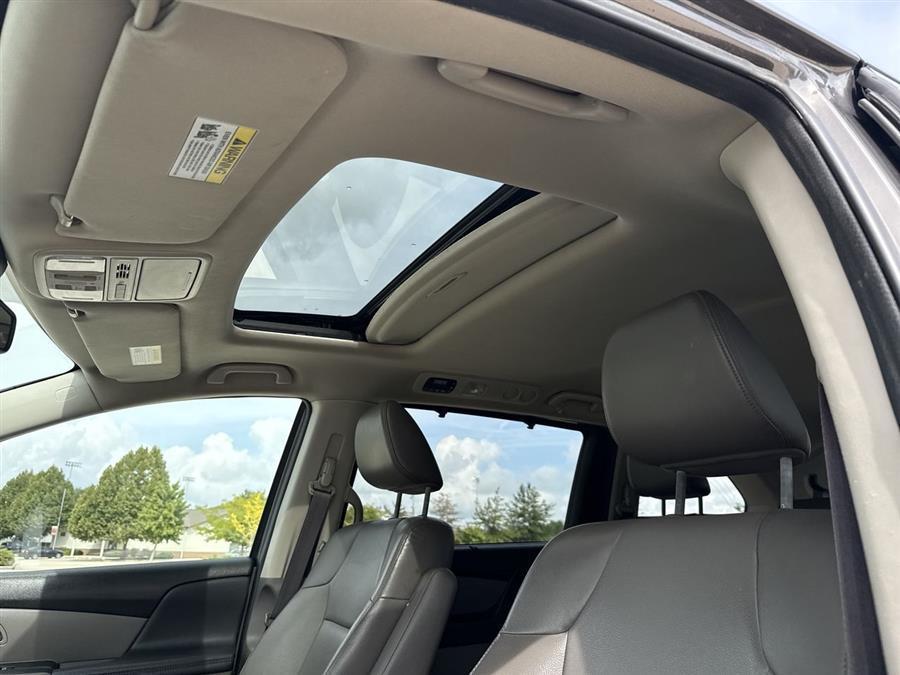 used 2015 Honda Odyssey car, priced at $16,250