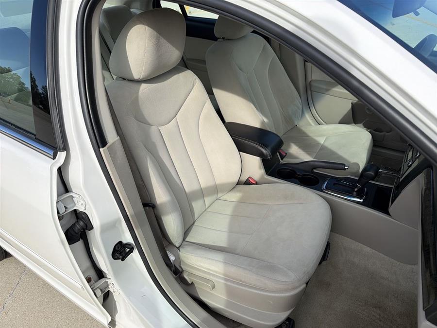 used 2009 Mercury Milan car, priced at $6,999