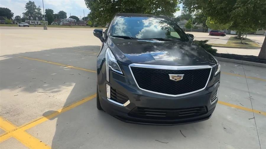 used 2021 Cadillac XT5 car, priced at $26,888