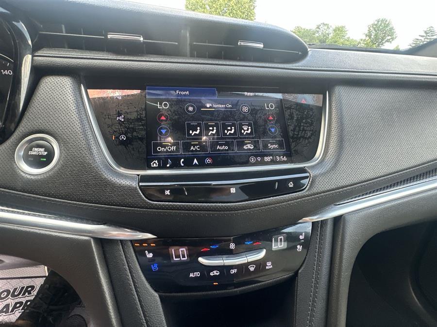 used 2021 Cadillac XT5 car, priced at $26,888