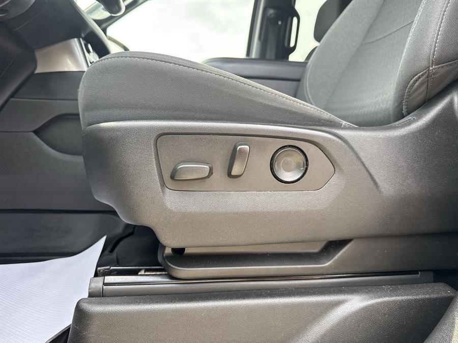 used 2022 Chevrolet Tahoe car, priced at $39,999