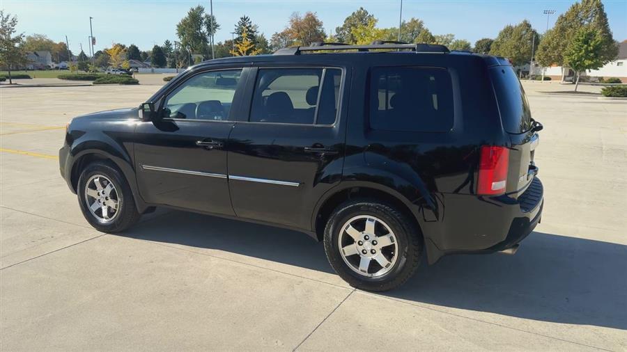 used 2011 Honda Pilot car, priced at $8,749