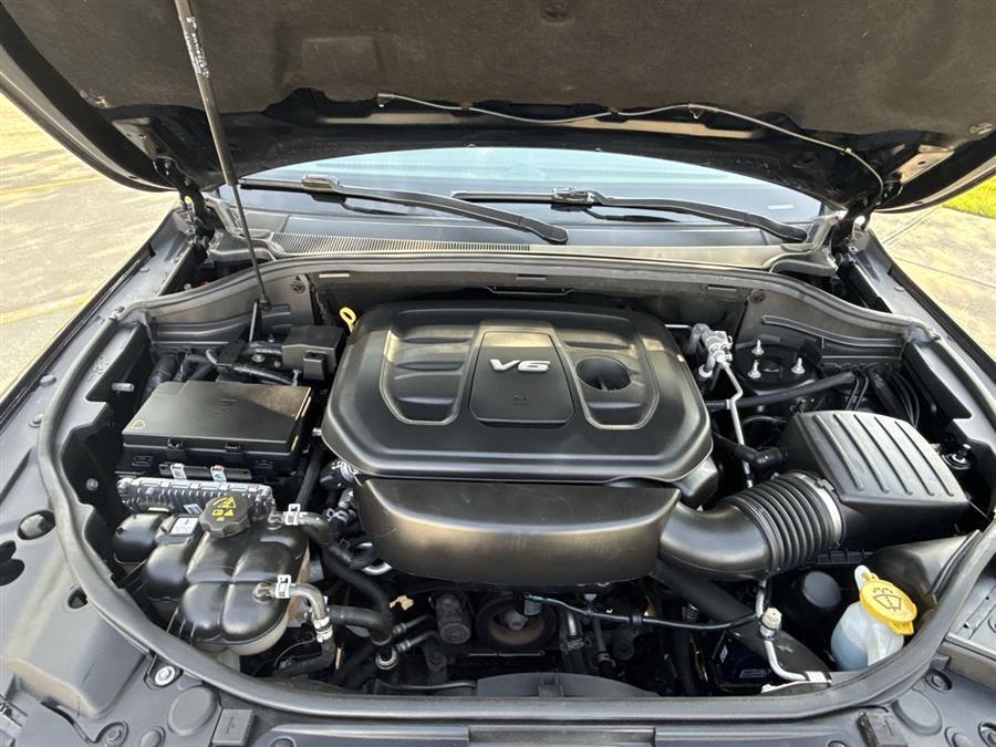 used 2019 Jeep Grand Cherokee car, priced at $18,200