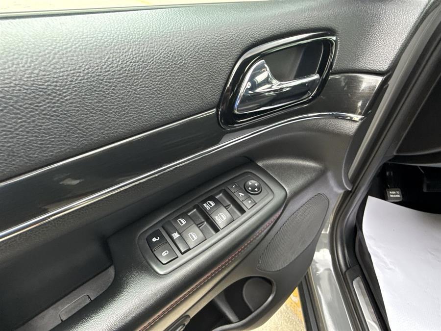 used 2019 Jeep Grand Cherokee car, priced at $24,500