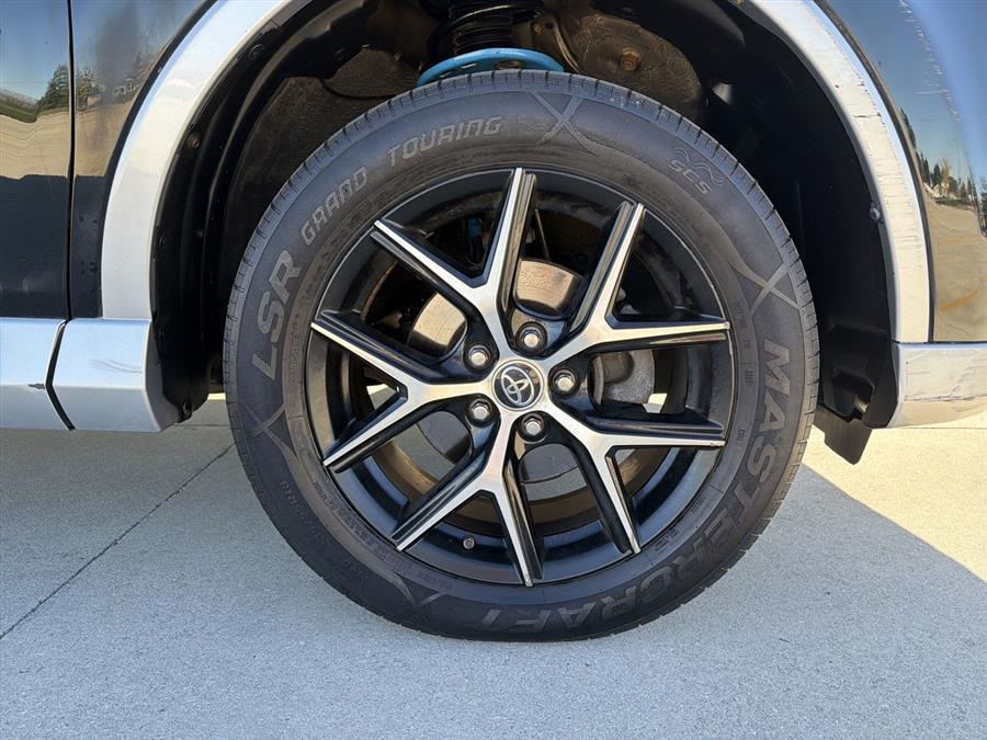 used 2017 Toyota RAV4 car