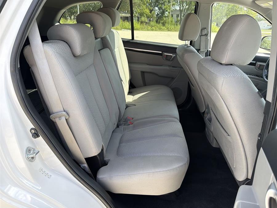 used 2009 Hyundai Santa Fe car, priced at $7,450