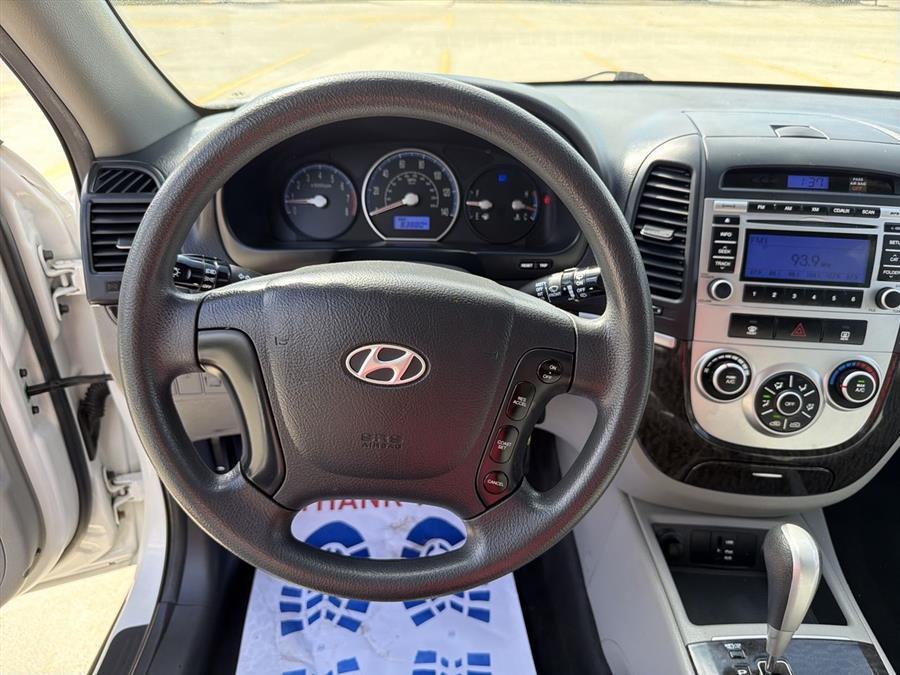 used 2009 Hyundai Santa Fe car, priced at $7,450