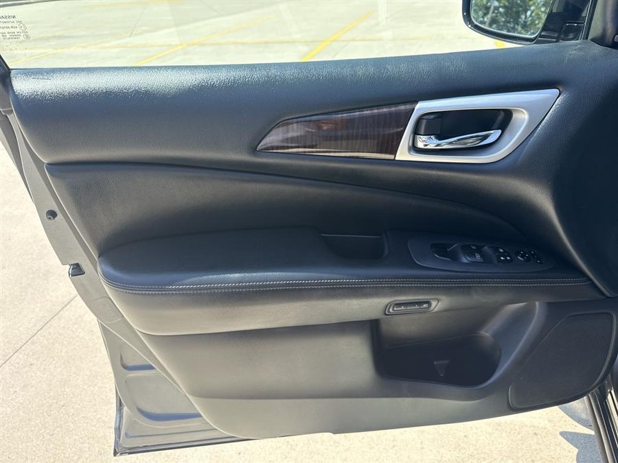 used 2015 Nissan Pathfinder car, priced at $11,950