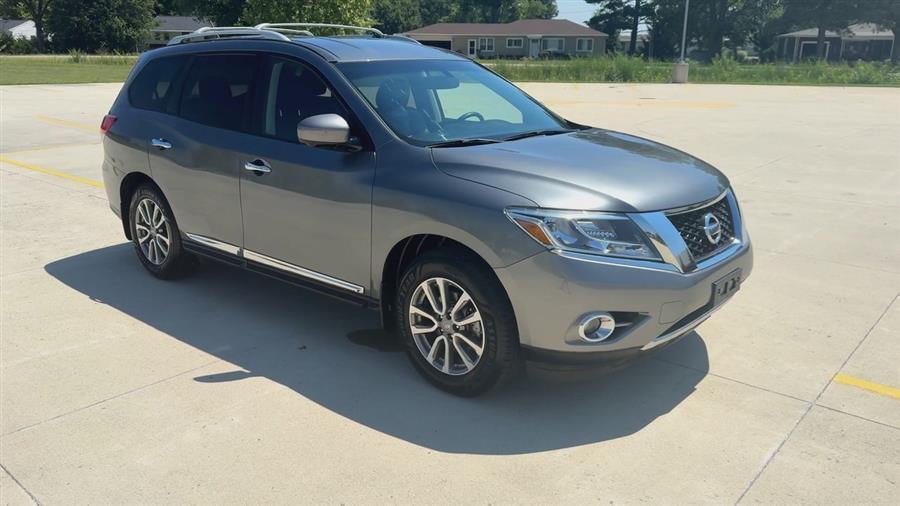 used 2015 Nissan Pathfinder car, priced at $11,950
