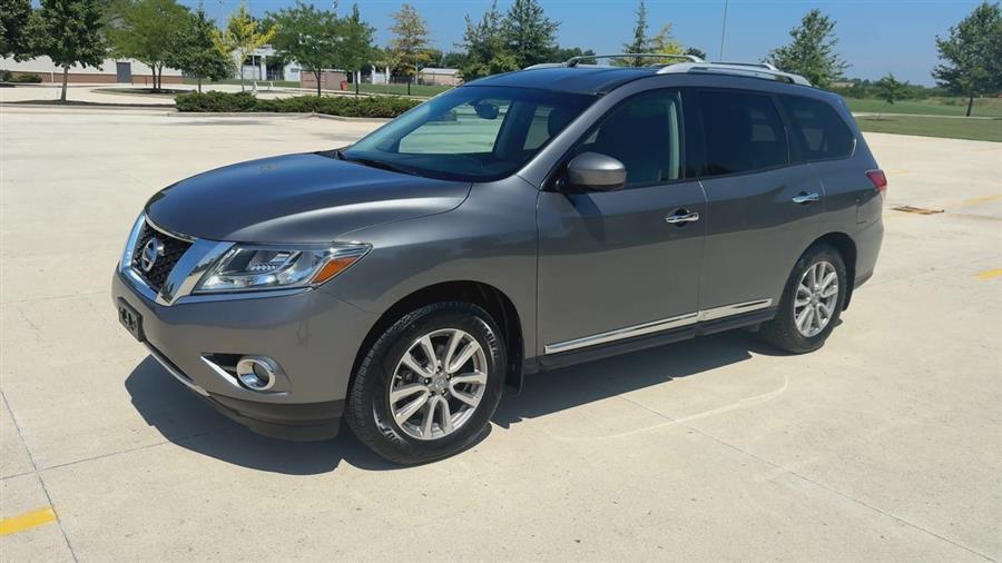 used 2015 Nissan Pathfinder car, priced at $11,950