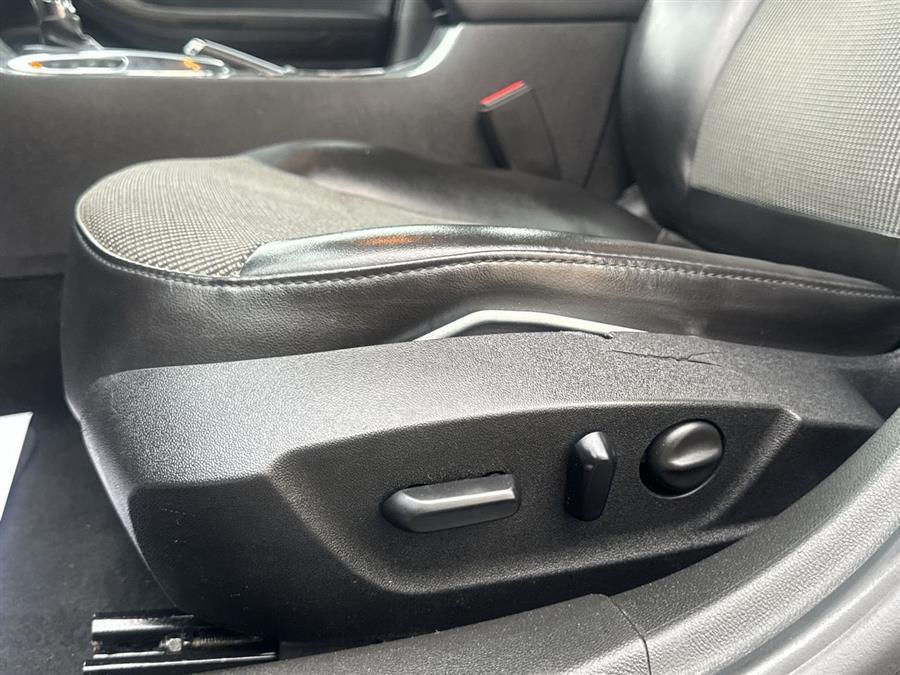 used 2016 Chevrolet Malibu Limited car, priced at $11,990