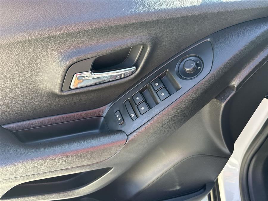 used 2019 Chevrolet Trax car, priced at $9,400