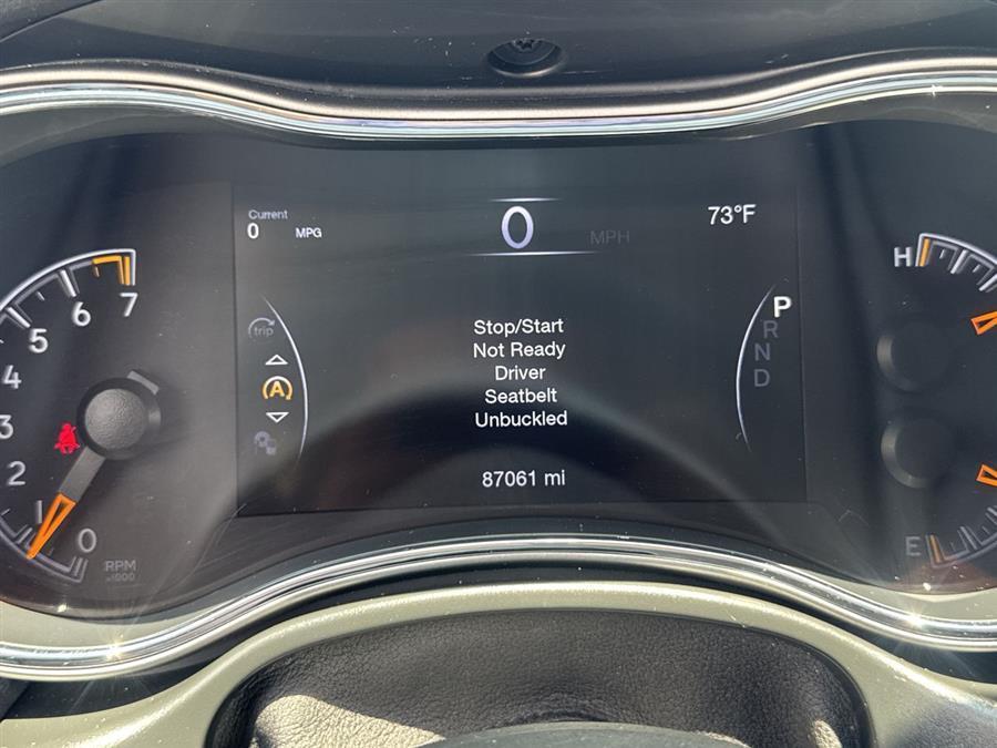 used 2020 Jeep Grand Cherokee car, priced at $21,447