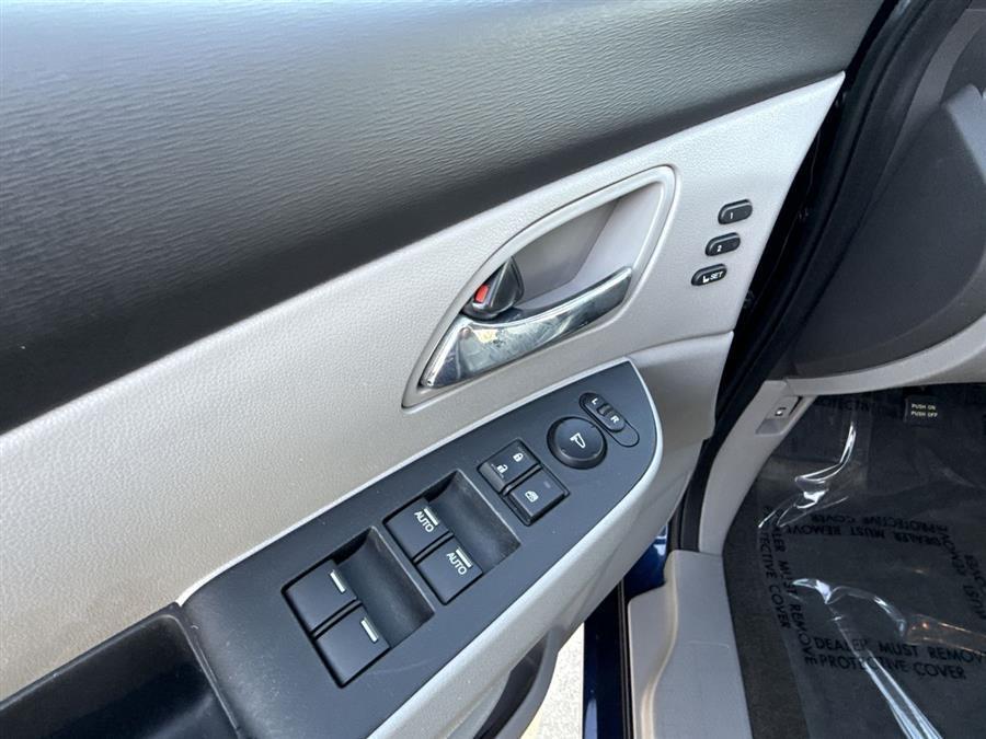 used 2017 Honda Odyssey car, priced at $14,400