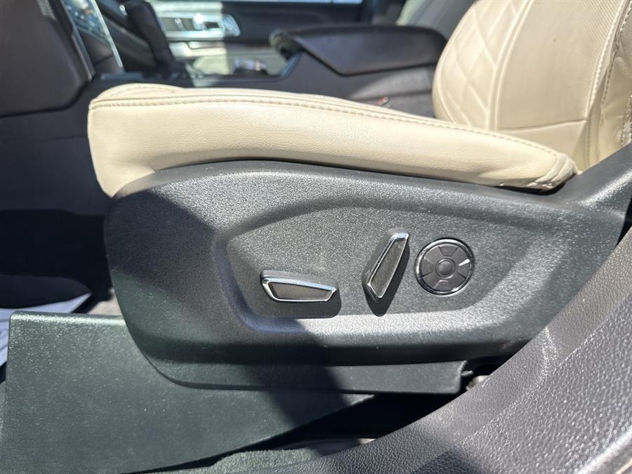 used 2018 Ford Explorer car, priced at $21,400