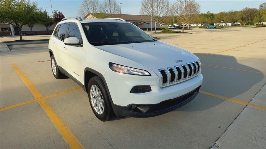 used 2015 Jeep Cherokee car, priced at $10,400