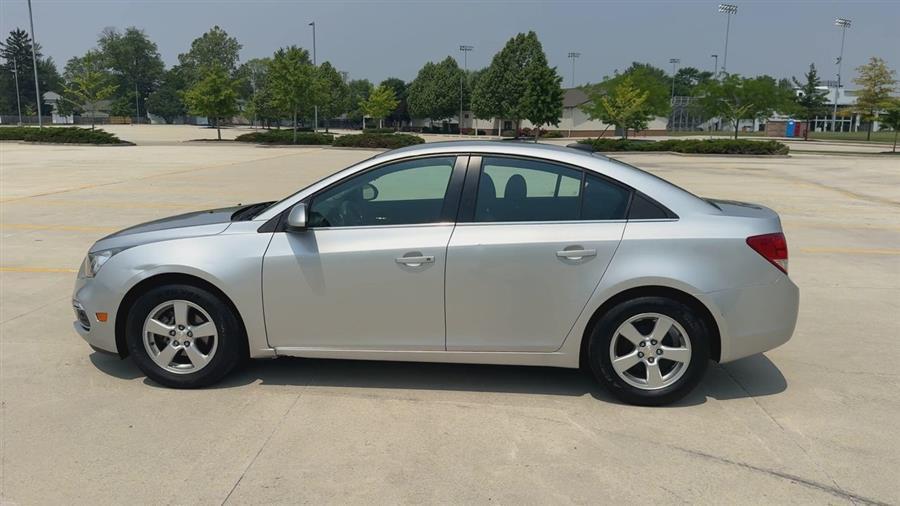 used 2015 Chevrolet Cruze car, priced at $9,999