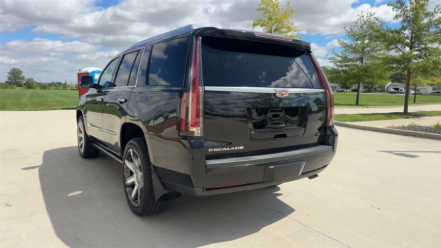 used 2016 Cadillac Escalade car, priced at $28,004