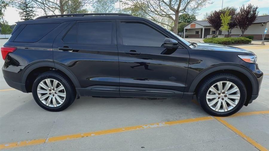 used 2022 Ford Explorer car, priced at $31,999