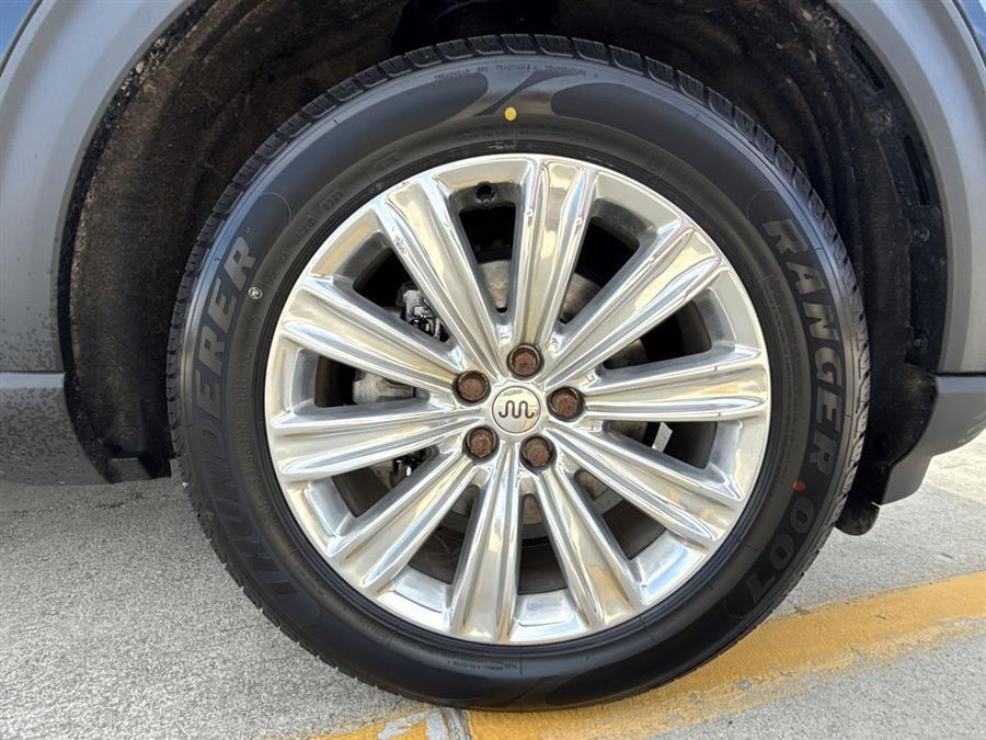 used 2022 Ford Explorer car, priced at $31,999