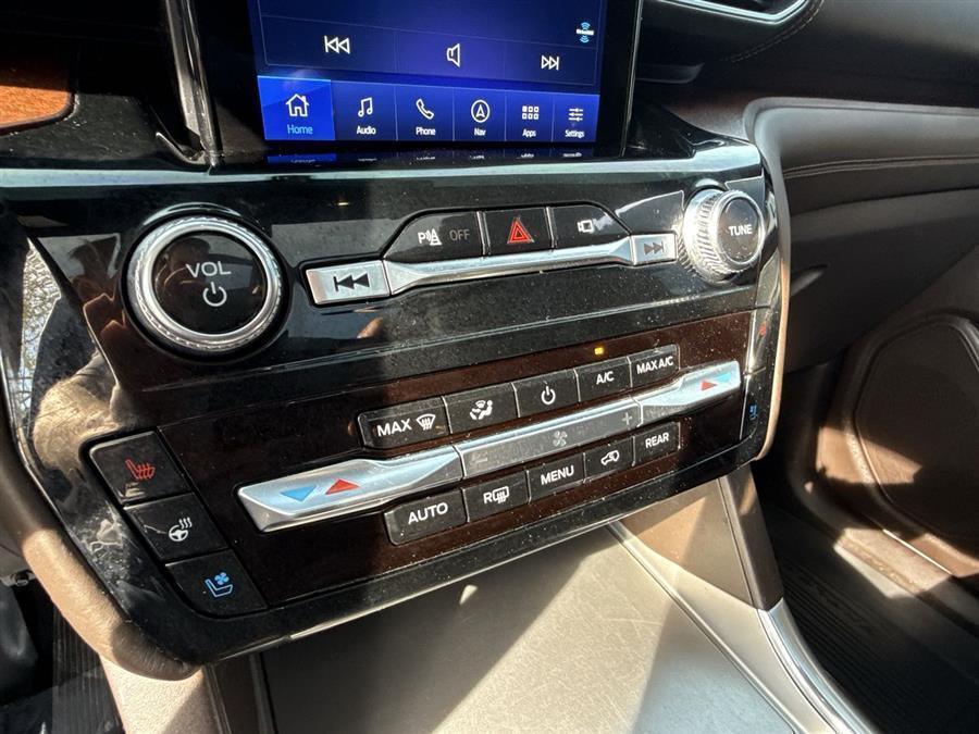 used 2022 Ford Explorer car, priced at $31,999