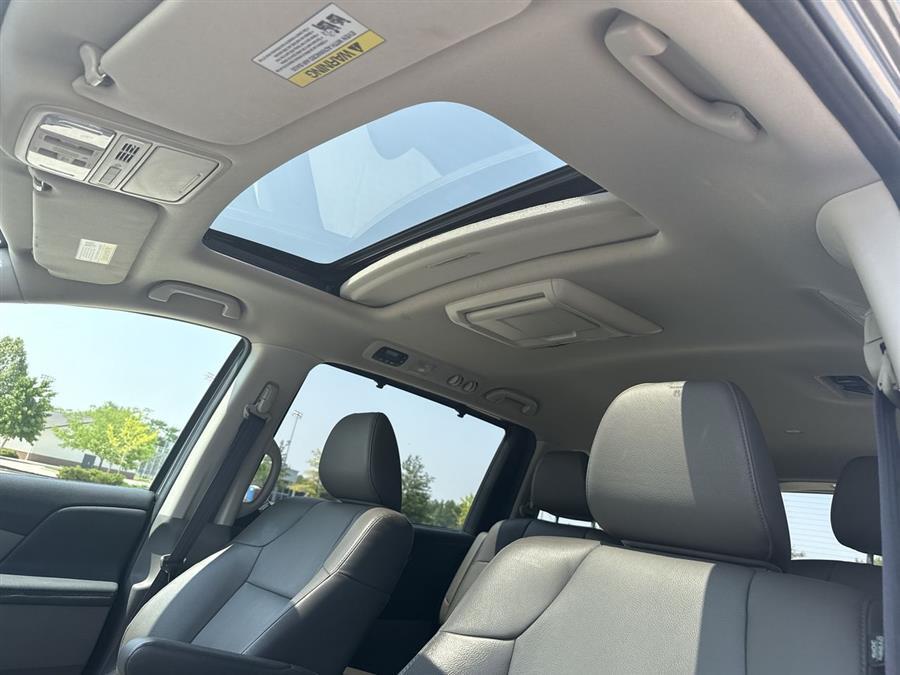 used 2015 Honda Odyssey car, priced at $13,200