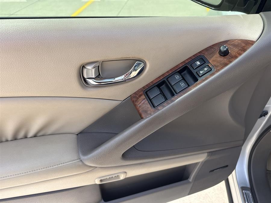 used 2009 Nissan Murano car, priced at $5,985