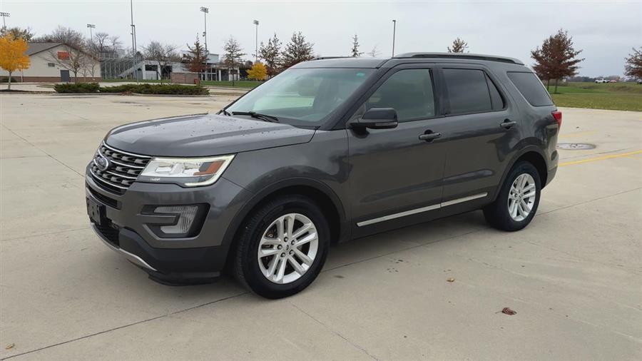 used 2016 Ford Explorer car