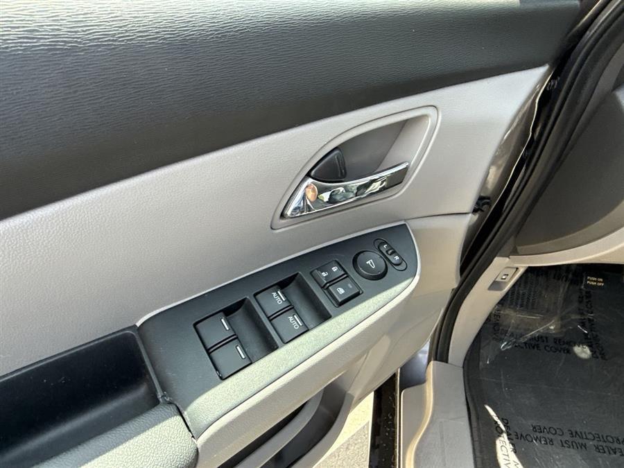 used 2015 Honda Odyssey car, priced at $14,999