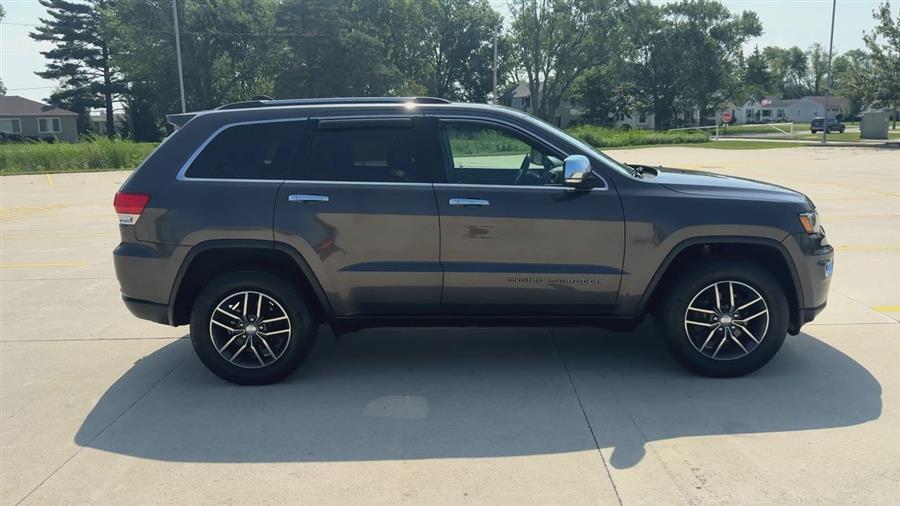 used 2018 Jeep Grand Cherokee car, priced at $17,850