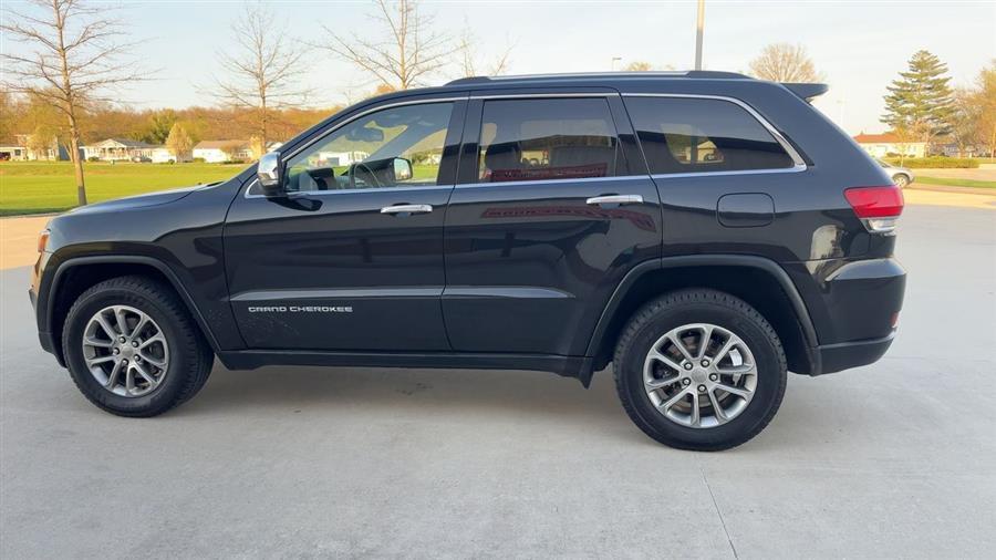 used 2015 Jeep Grand Cherokee car, priced at $14,314