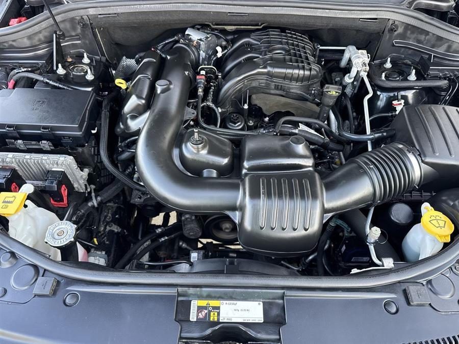 used 2015 Jeep Grand Cherokee car, priced at $14,314