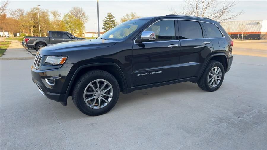 used 2015 Jeep Grand Cherokee car, priced at $14,314