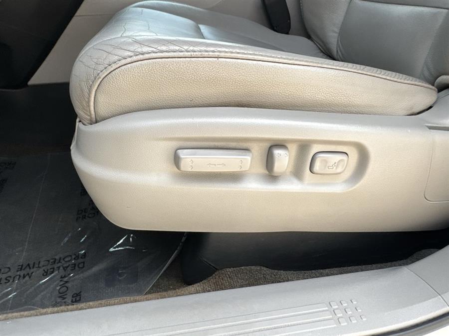 used 2013 Honda Pilot car, priced at $11,500