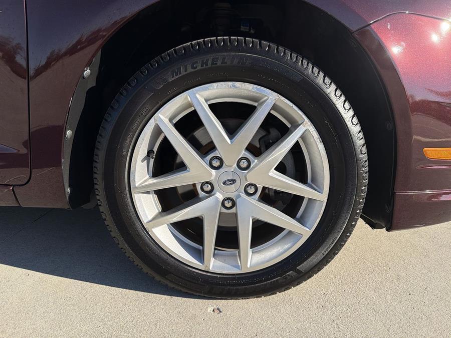 used 2011 Ford Fusion car, priced at $7,500