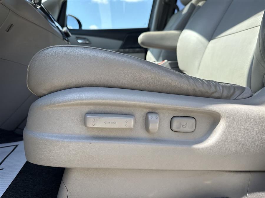 used 2014 Honda Odyssey car, priced at $13,999