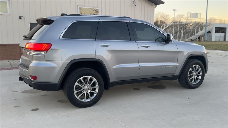 used 2015 Jeep Grand Cherokee car, priced at $12,998