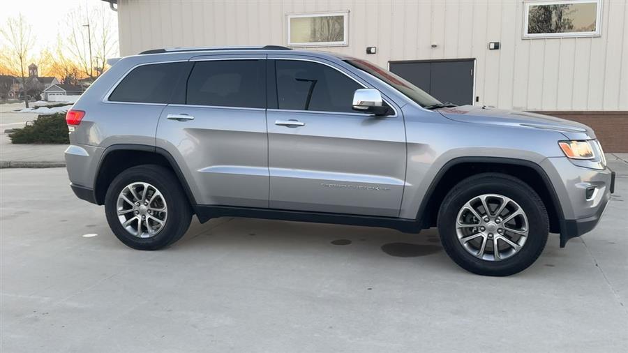 used 2015 Jeep Grand Cherokee car, priced at $12,998