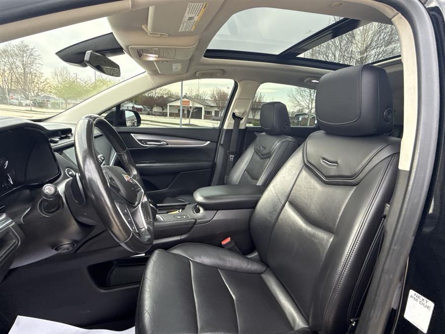 used 2019 Cadillac XT5 car, priced at $18,500