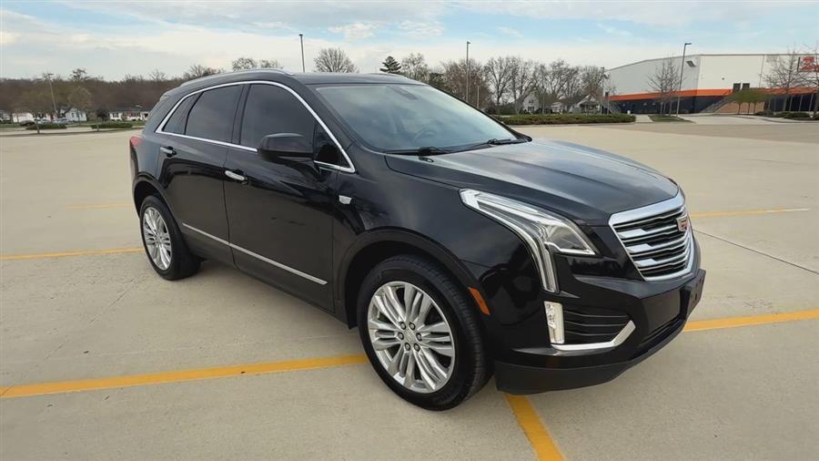 used 2019 Cadillac XT5 car, priced at $18,500