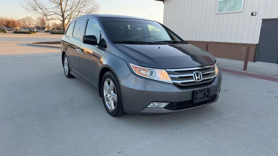 used 2011 Honda Odyssey car, priced at $6,999