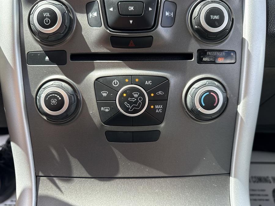 used 2013 Ford Edge car, priced at $9,999