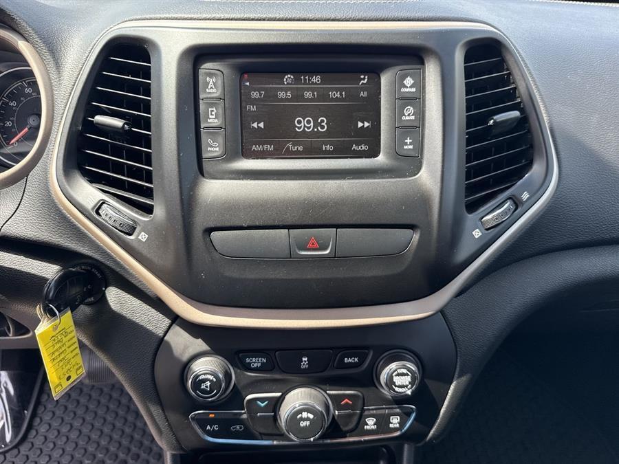 used 2015 Jeep Cherokee car, priced at $10,271