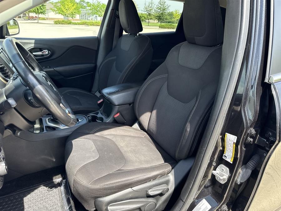 used 2015 Jeep Cherokee car, priced at $10,271