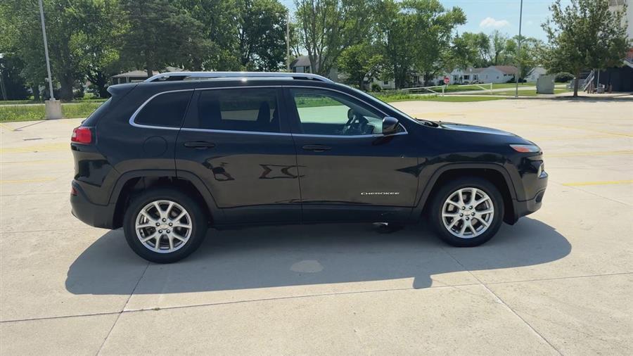 used 2015 Jeep Cherokee car, priced at $10,271